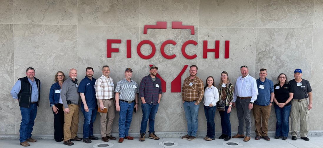 official measurer group photo