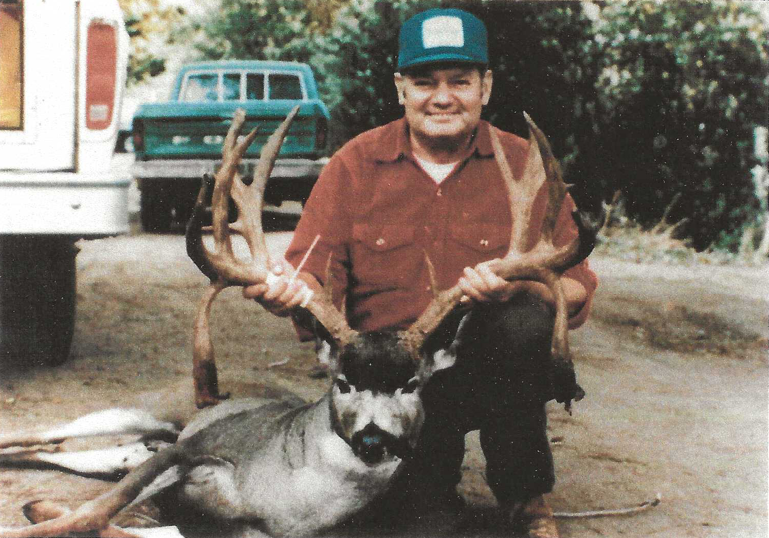 NON-TYPICAL COLUMBIA BLACKTAIL DEER