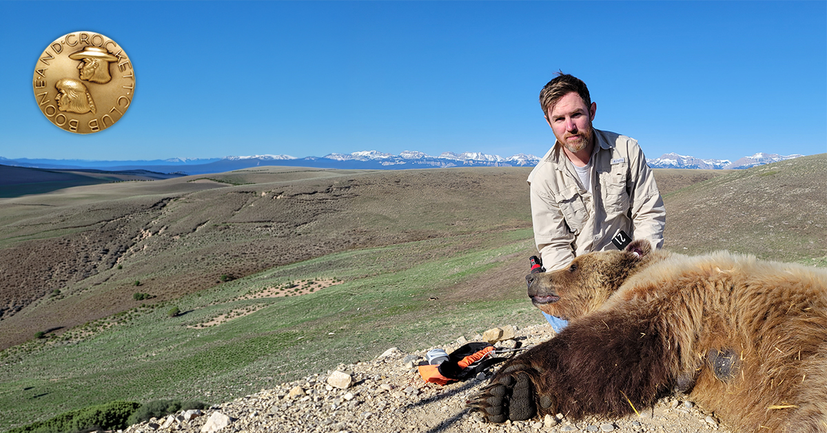 Wesley Sarmento doing grizzly bear research