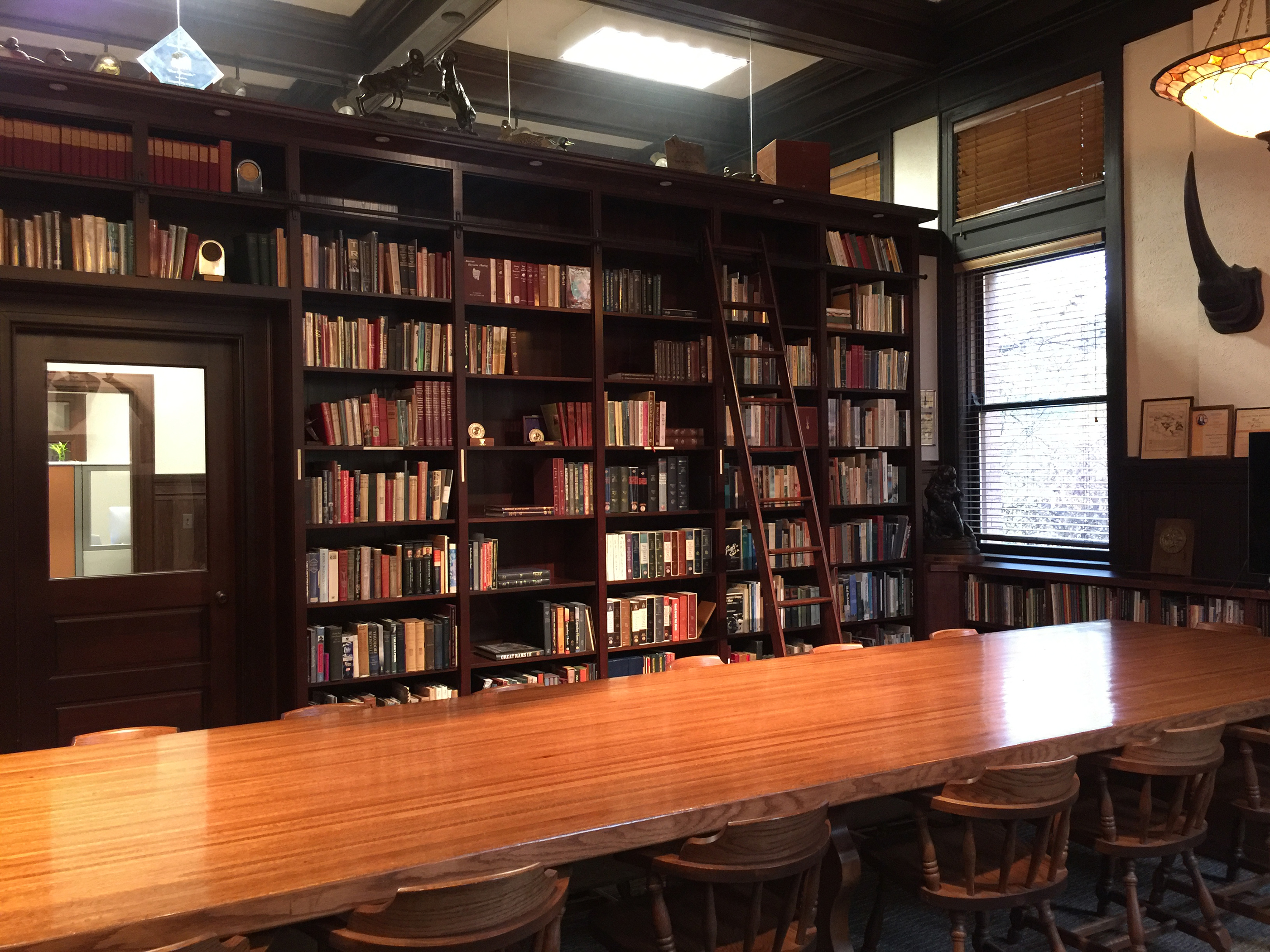 HQ-Library.jpg