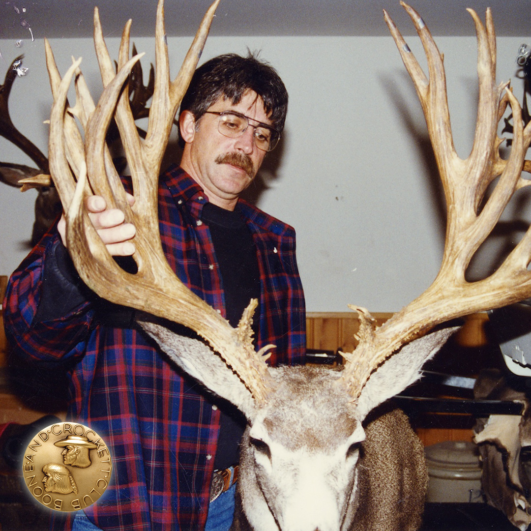 in_the_field_mule_deer_memories_1080px_v7.jpg