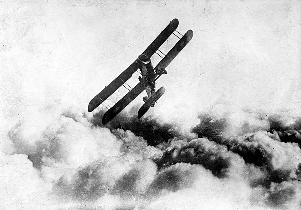 memspotlight_doolittle_800px-airco_dh-4.jpg