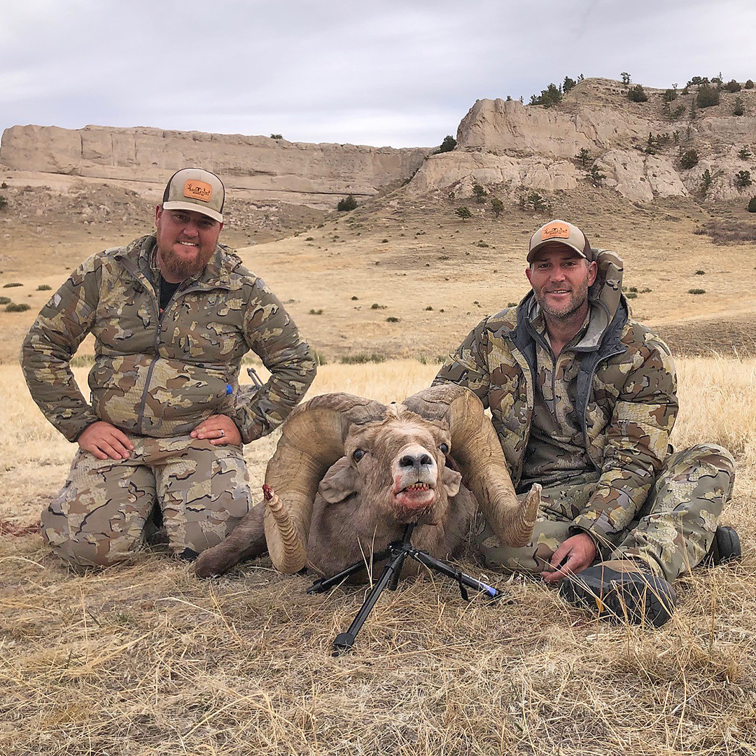 ne-staterecordbighorn-withfriend.jpg