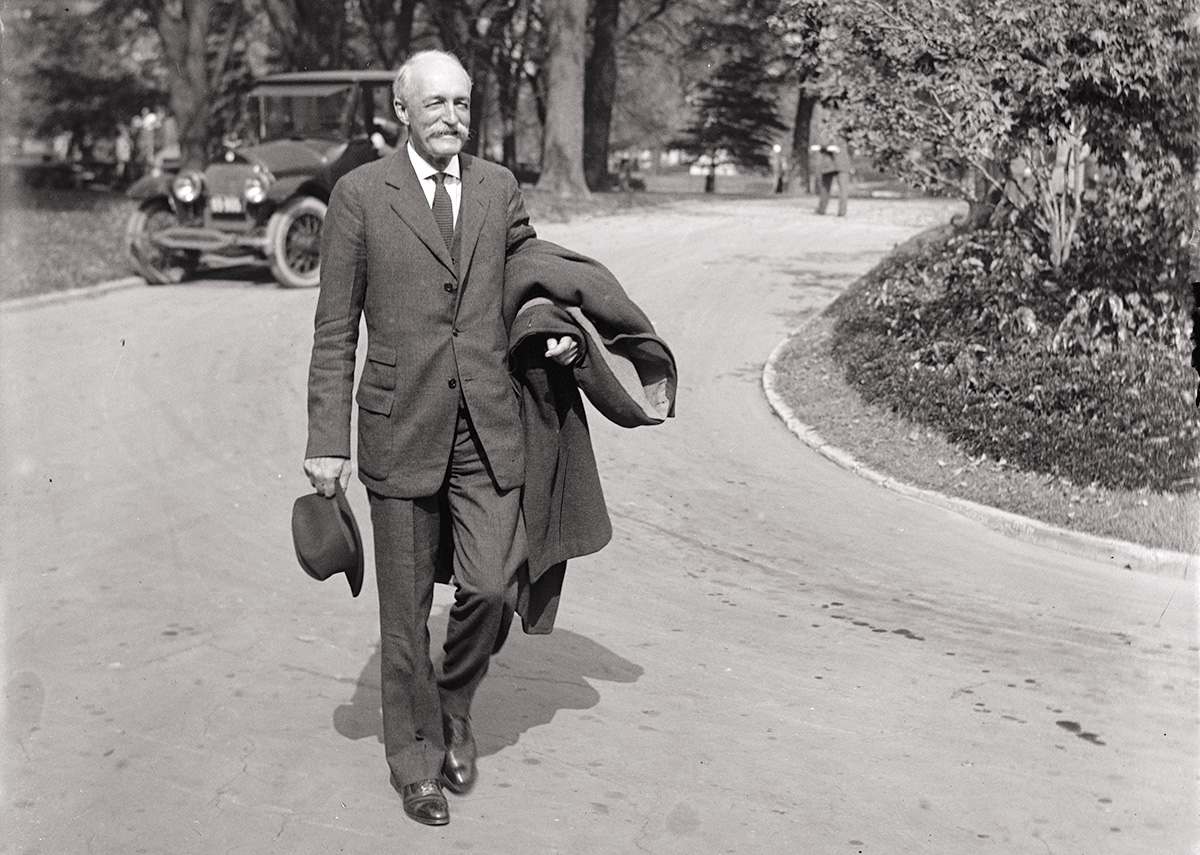 spotlight-pinchot-governor.jpg