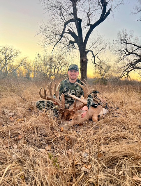NON-TYPICAL WHITETAIL DEER